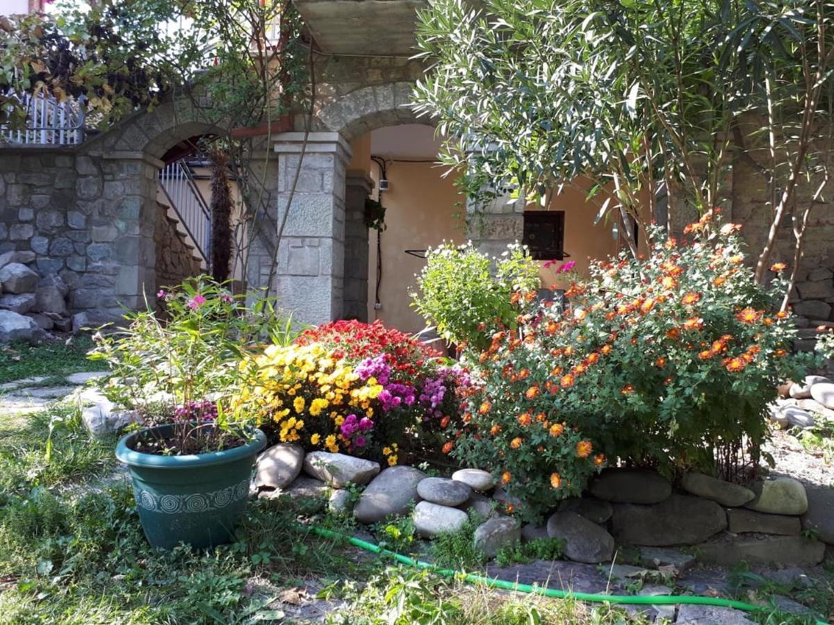 Old House Apartment With Garden Area Mtsʼkhetʼa 외부 사진